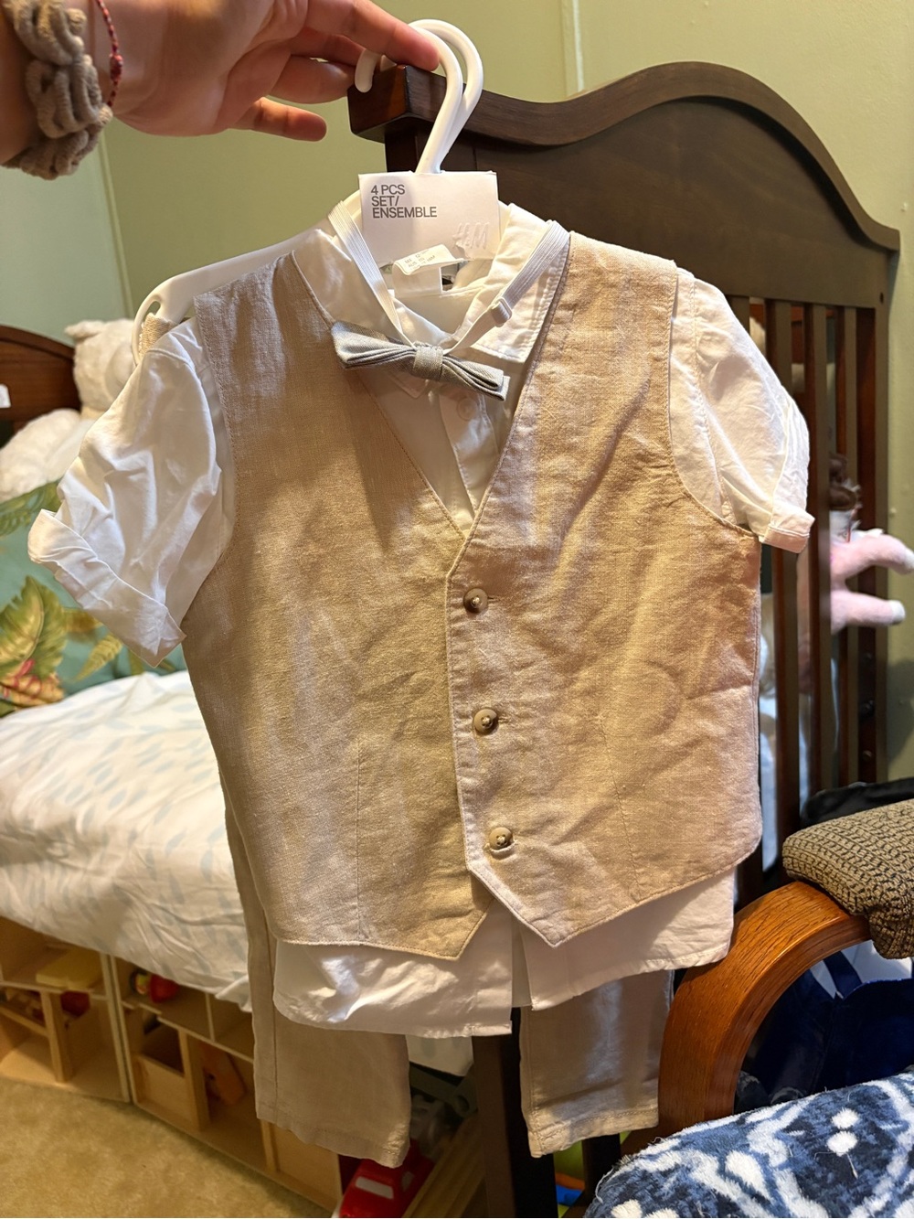 H&M Beige and White Boys Summer 3 pieces Matching Vest Set - New No Tags